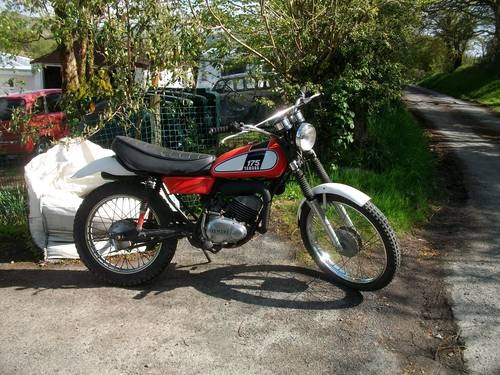 1979 yamaha dt175 twinshock with logbook good runner SOLD