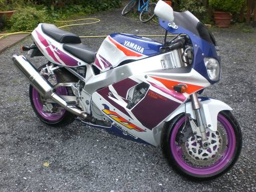1994 Yamaha YZF 750 R  ONLY 14K 1995 For Sale