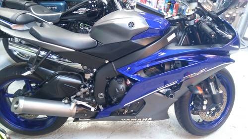 2013 YAMAHA R6. One Owner. As new. Low miles For Sale