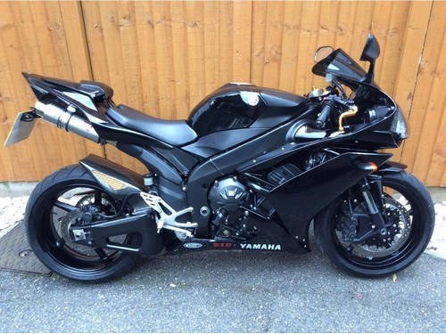 2008 Yamaha YZF-R1: 17 Feb 2018 For Sale by Auction
