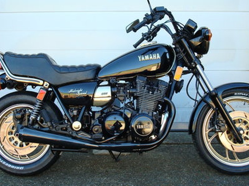 Yamaha XS1100 LH MIDNIGHT SPECIAL 1981-W **7300 MILES**