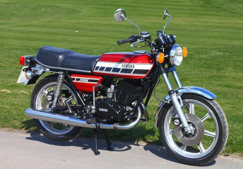 Yamaha RD400 C - Matching Numbers - 1976 For Sale