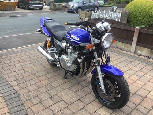 2000 Yamaha XJR 1300 sp In vendita