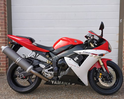 2002-02 YAMAHA R1 EXCELLENT CONDITION For Sale