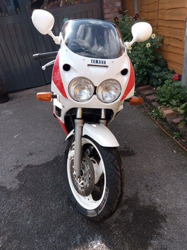 1990 Yamaha FZR600 3HE For Sale