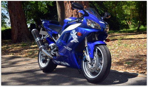 1998 Yamaha R1 1st year production ONLY 17,270 miles In vendita