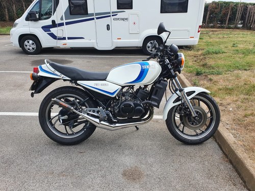 1981 Yamaha RD350LC Exc Low Miles Gibsons+Stds Matching Numbers In vendita