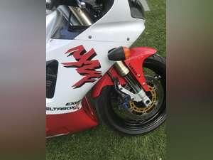 1998 Yamaha r1 white and red For Sale (picture 5 of 12)