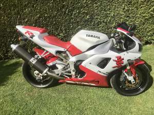 1998 Yamaha r1 white and red For Sale (picture 11 of 12)