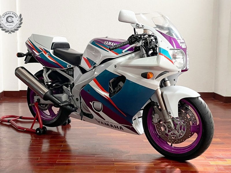 Yamaha FZR600 1995