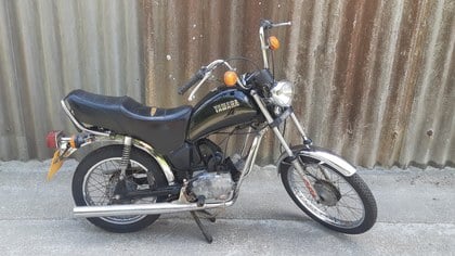 1983 Yamaha FS1SE “Fizzy” custom, rare bike, £2595 as is.