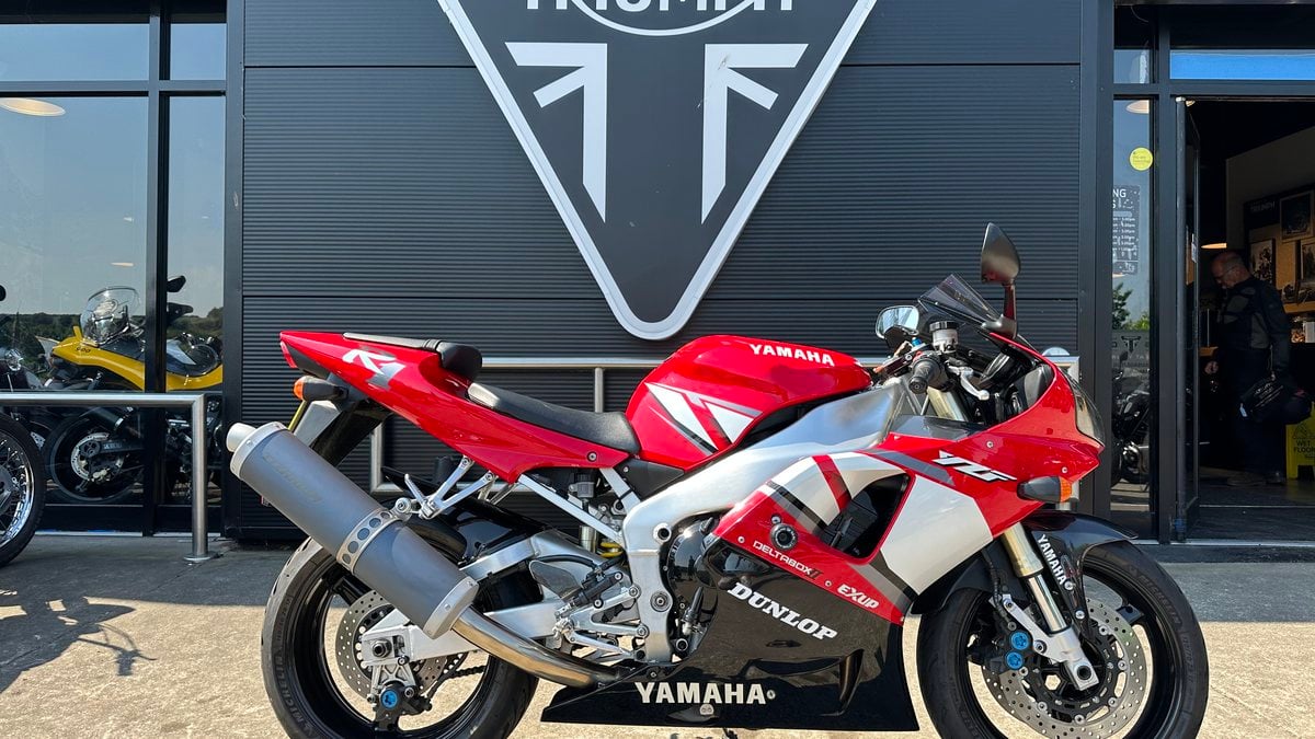 Yamaha R R1 2001 2001 Yamaha YZF R1 Multicolour Manual, 6 speed n/a in Mexborough ...