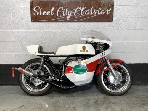 Yamaha YDS7 (RD250) Race Replica Kaufen Bei