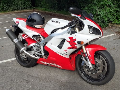 1998 Yamaha Yzf-R1