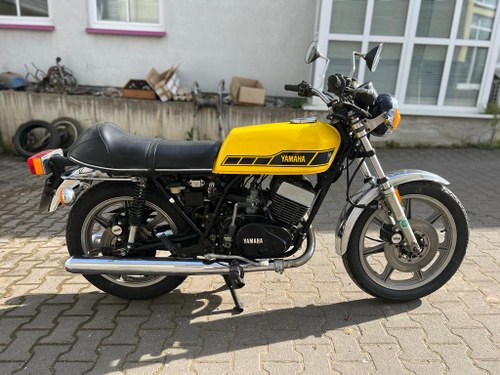1977 Yamaha RD400 d RD 400 no RD250 250 VENDU