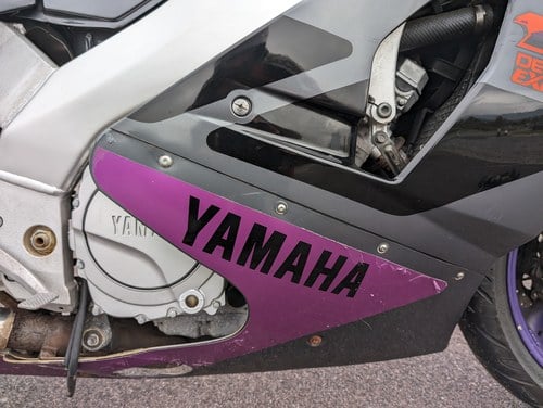1994 Yamaha YZF 750R - 3