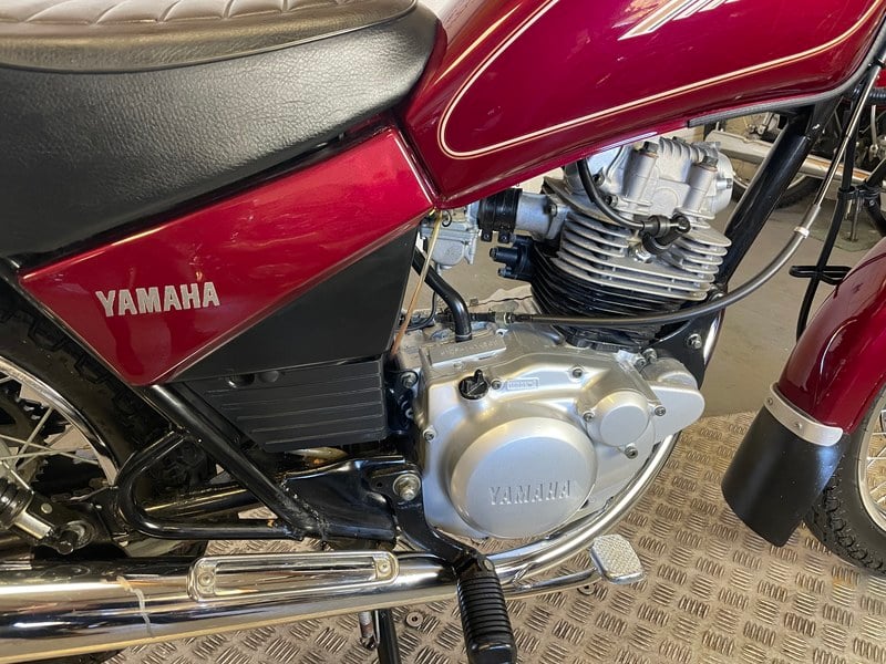 2001 Yamaha SR 125 - 7