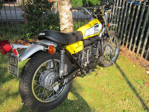 1974 Yamaha DT 250 - 2