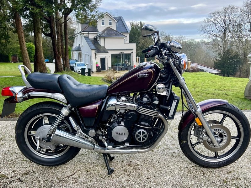 XJ700X MAXIM