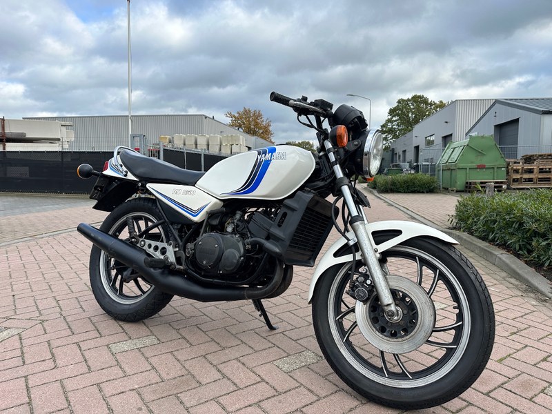 1987 Yamaha RD 250