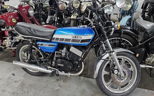1976 Yamaha RD 400 (picture 1 of 8)