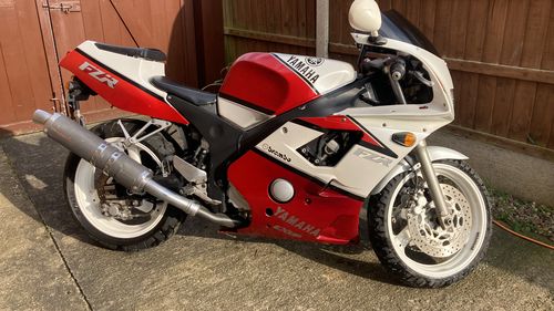 Picture of 1993 Yamaha FZR 400RR - For Sale