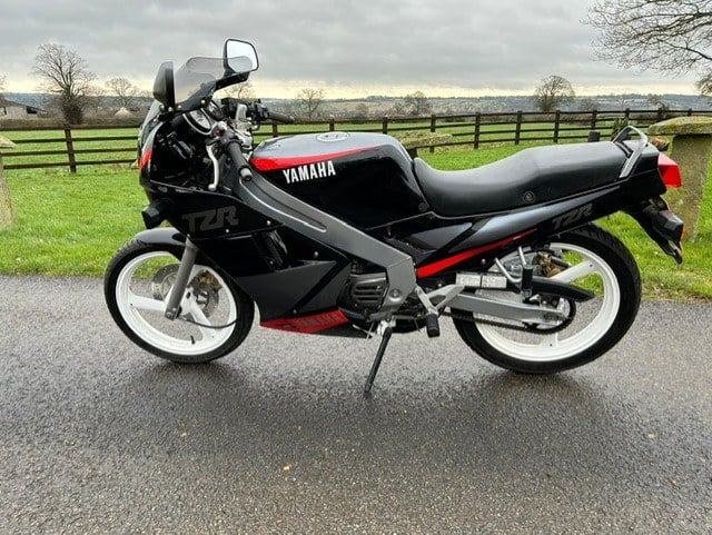 1990 Yamaha TZR 125
