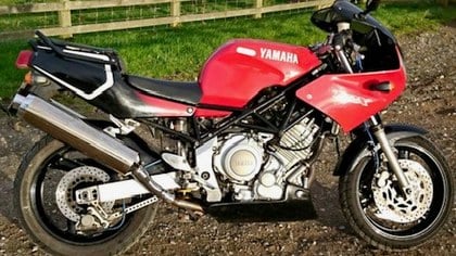 1998 Yamaha TRX 850