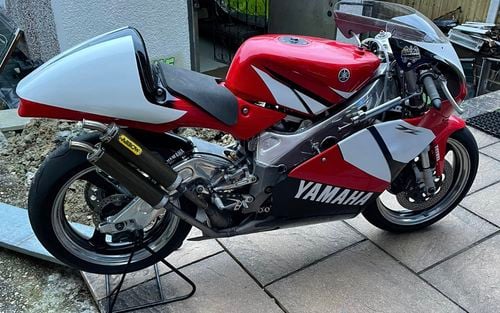 1994 Yamaha TZ 250 (picture 1 of 3)