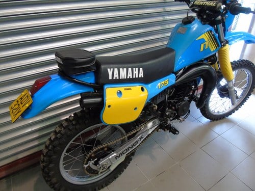 1982 Yamaha IT175 - 6