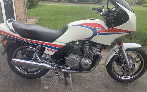 1983 Yamaha XJ 900 (picture 1 of 13)