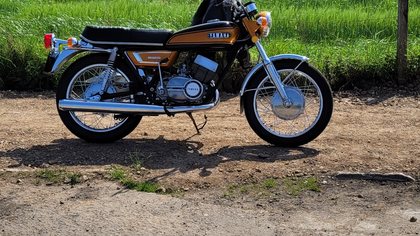 1972 Yamaha yds7