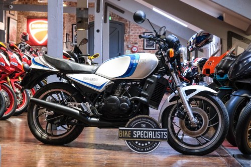 1982 Yamaha RD350 RD350LC Stunning Restored 1982 “Bounty” Ex A vendre