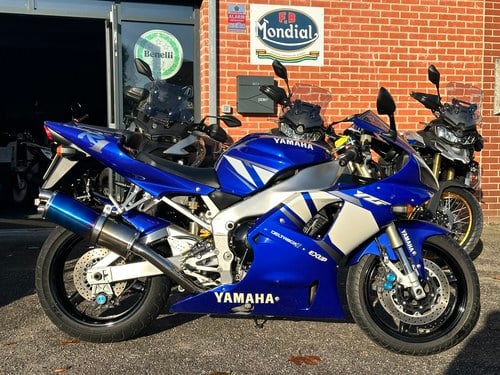 2002 Yamaha YZF R1