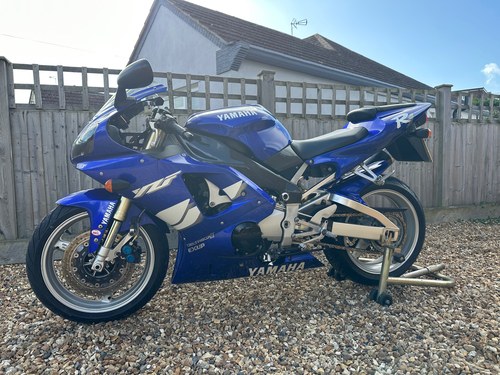 1999 Yamaha YZF R1