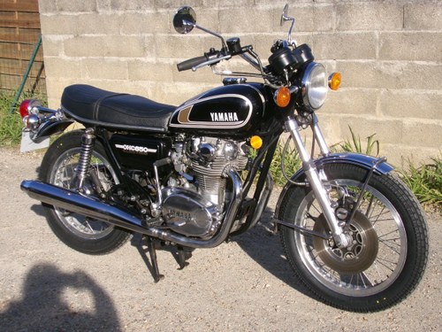 YAMAHA XS 650 Type 447 - 1975 A vendre
