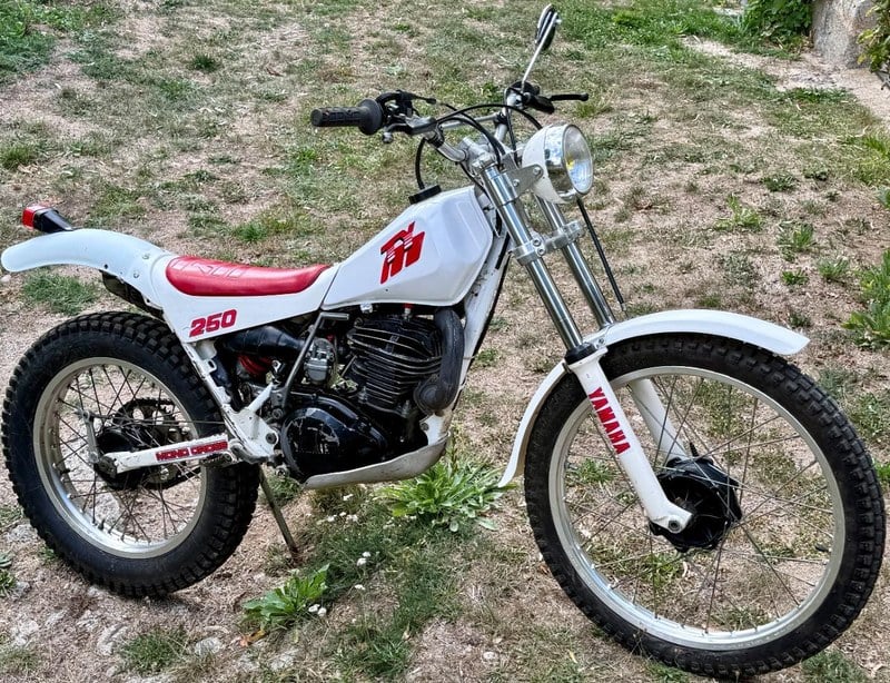 1988 Yamaha TY 250 - 1 1988 Yamaha TY 250 - 1