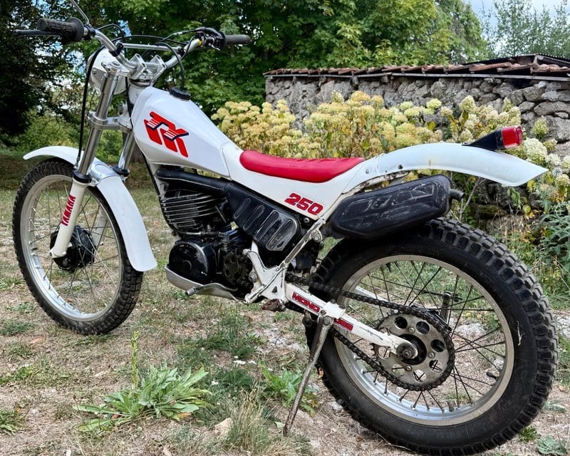 1988 Yamaha TY 250 - 2 1988 Yamaha TY 250 - 2