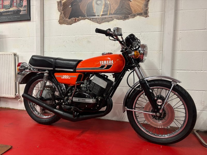Yamaha RD 350 kaufen bei Car & Classic