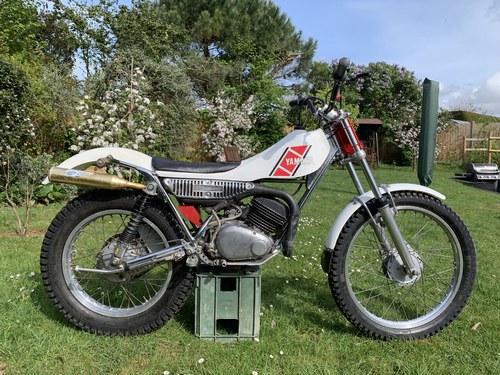 1980 Yamaha TY 175