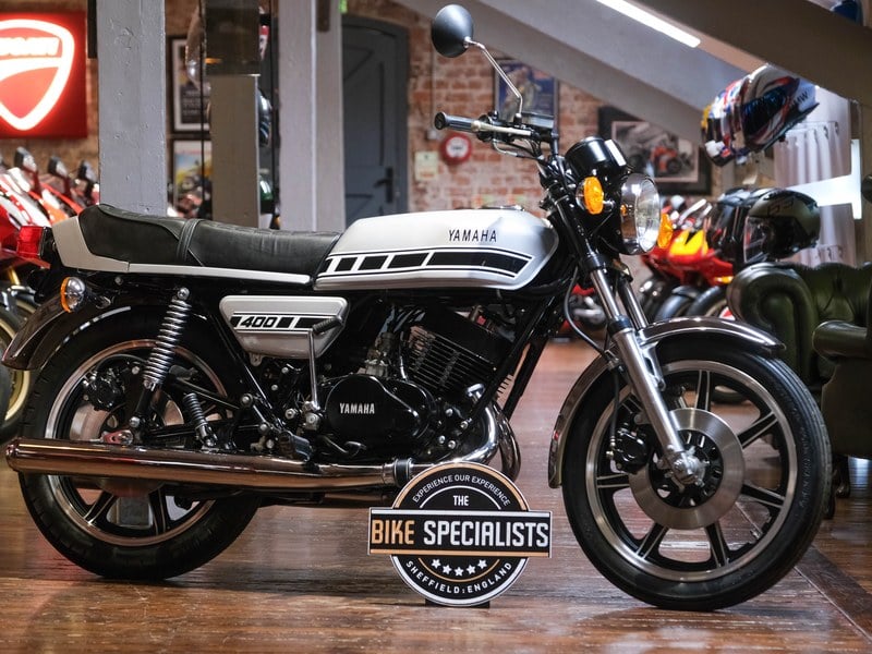 Yamaha RD400E 1977 NOS Preproduction Model