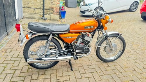 1973 Yamaha RD 200