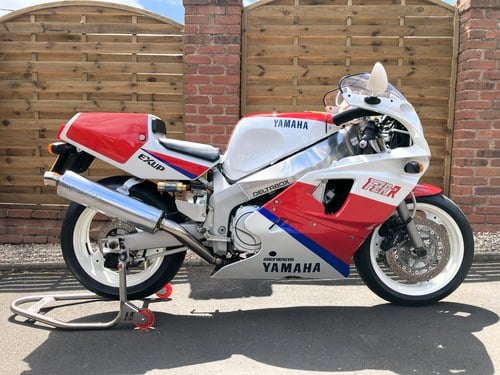 1990 Yamaha FZR750R OW01 unrestored original icon For Sale