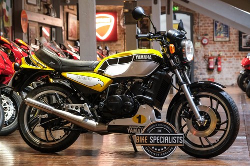 1981 Yamaha RD 350 LC ( Kenny Roberts Paint ) For Sale