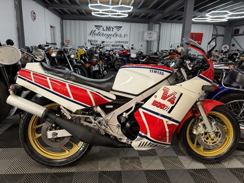1984 Yamaha RZV500R, RD500LC, lovely condition, ready to use Kaufen Bei