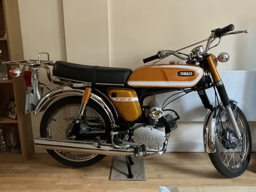 1974 Yamaha FS1