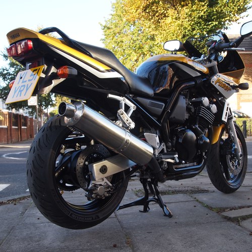 2001 Yamaha FZR 600 SP Fazer, Low Mileage, SUPERB, Must See. Kaufen Bei