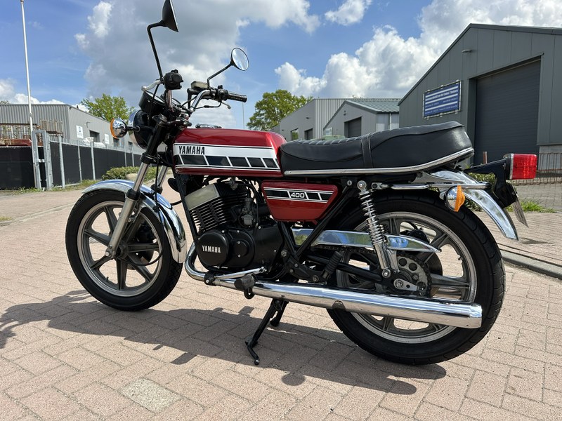 1977 Yamaha RD 400