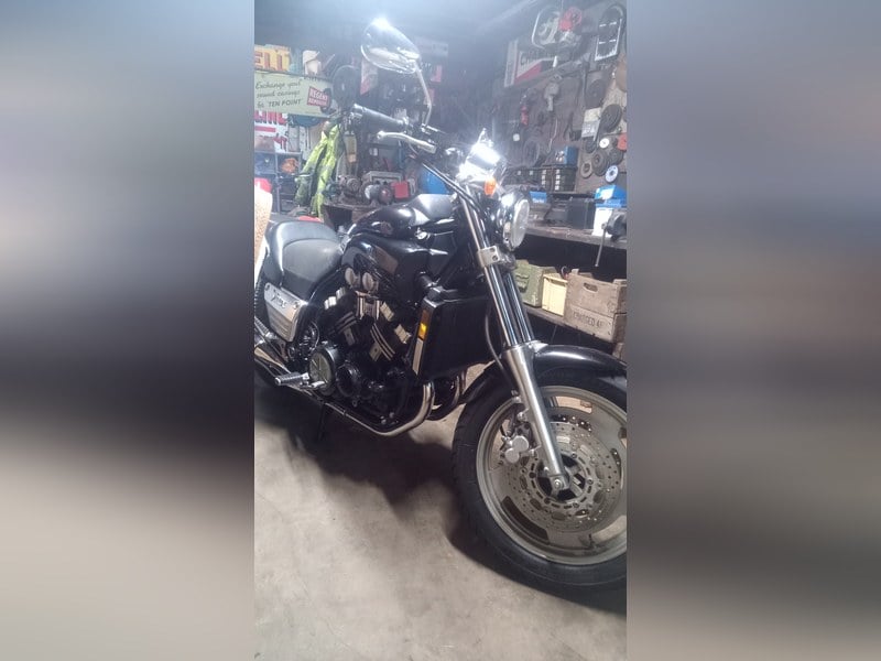 Yamaha Vmax 1200 project