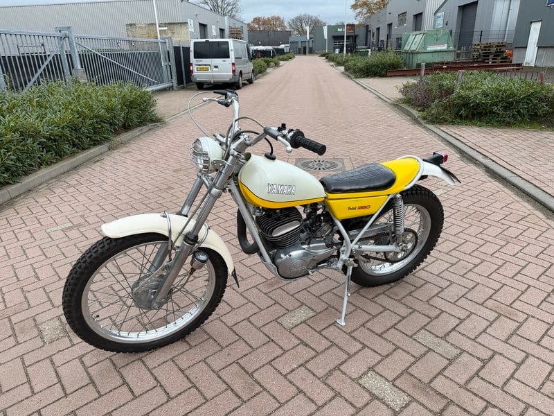 1974 Yamaha TY 250 - 2 1974 Yamaha TY 250 - 2